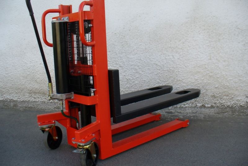Vysokozdvižné vozíky / VVR s nosnosťou 1800kg